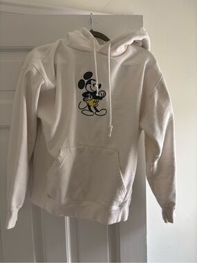 Disney Mickey Mouse Embroidered Cream Hoodie Size Small
